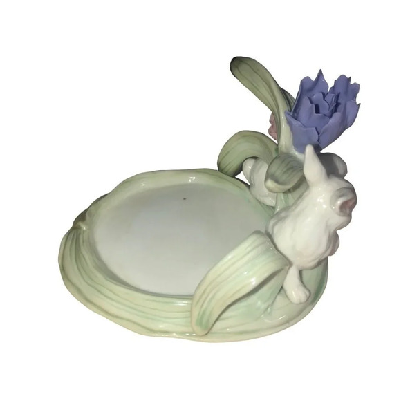 Vtg HOME INTERIORS '02 "Peek-a-boo" Bunny Rabbit Spring Flowers Candle Holder - Picture 2 of 7